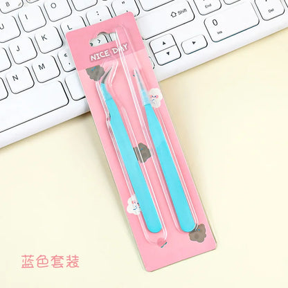 Tweezers